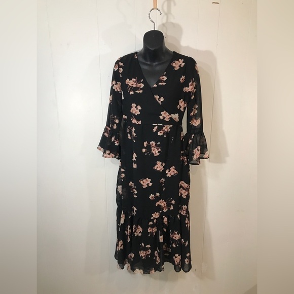 Sassafras Black and Pink Floral Wrap Maxi Dress Lined 3/4 Bell Sleeves Medium - Picture 1 of 7